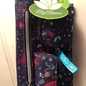 Lilly Bloom unicorn wristlet. NWT.